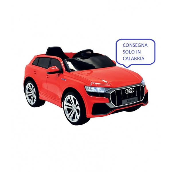 AUTO AUDI Q8 ROSSO