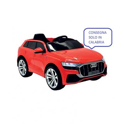 AUTO AUDI Q8 ROSSO