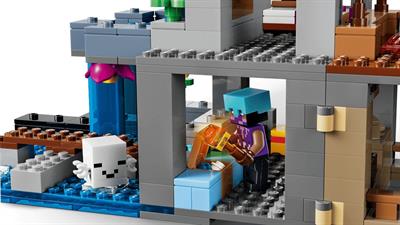 Lego Minecraft Stazione Di Ghast 21597